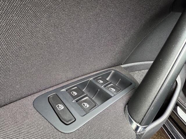 Volkswagen GOLF 1.0 TSI 81kW 5-drs 'Join' Panoramadak