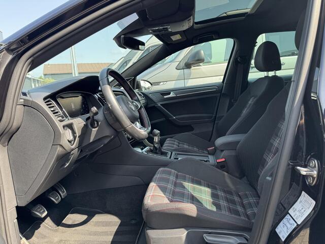 Volkswagen GOLF 2.0 TSI GTI Performance PANO | DYN | MOTEC 19"