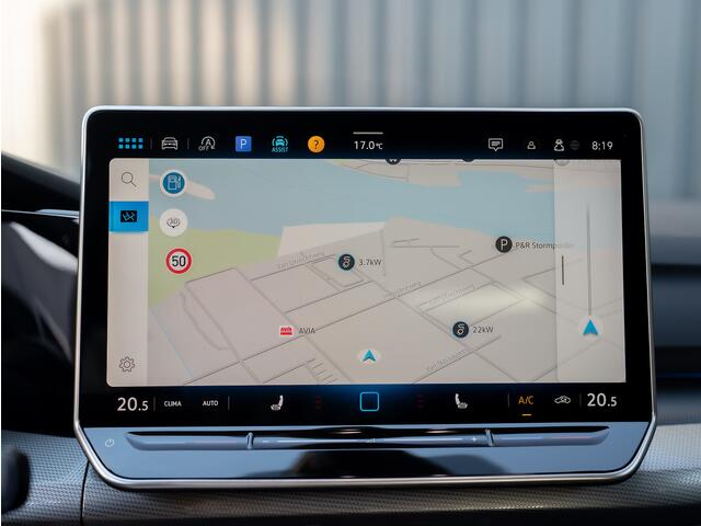 Volkswagen GOLF 1.5 eTSI 150Pk Style Edition 50 | 360 Camera | Stoelgeheugen | IQ Light | Prijs Rijklaar!!