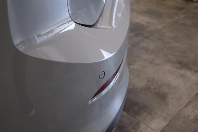 Volkswagen GOLF 1.5 eHybrid 50 Edition HUD Massage Panodak IQ Light