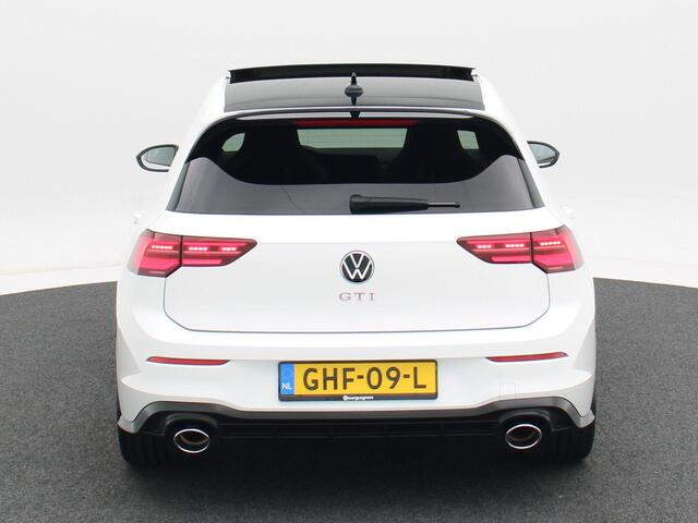 Volkswagen GOLF 2.0 TSi 300 Pk GTi Automaat Clubsport | Panorama Dak | Camera | Digitale Cockpit | Leer/Alcantara | Full Led | Navigatie | 19 Inch | 31.192 Km!!