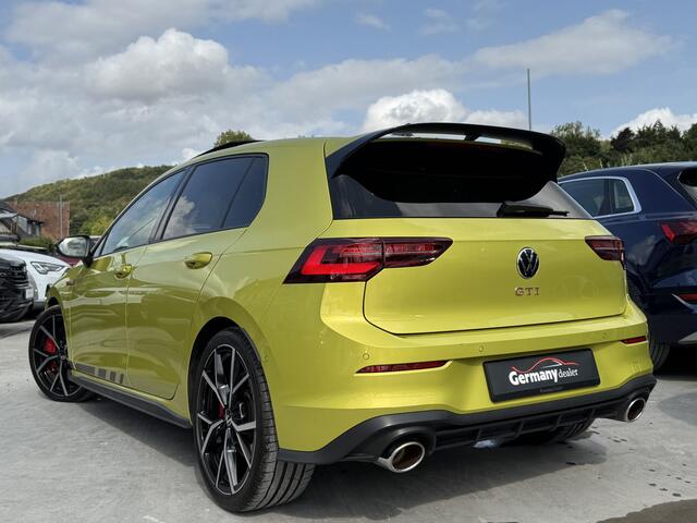 Volkswagen GOLF 2.0TSI 300pk GTI Clubsport Pano IQ-Light H&K Keyless Camera Stoel+Stuur Verw. VOL!!