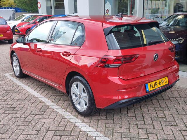 Volkswagen GOLF 1.0 eTSI LIFE DSG Virtual Cockpit | Clima | Carplay/Android