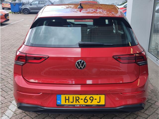 Volkswagen GOLF 1.0 eTSI LIFE DSG Virtual Cockpit | Clima | Carplay/Android