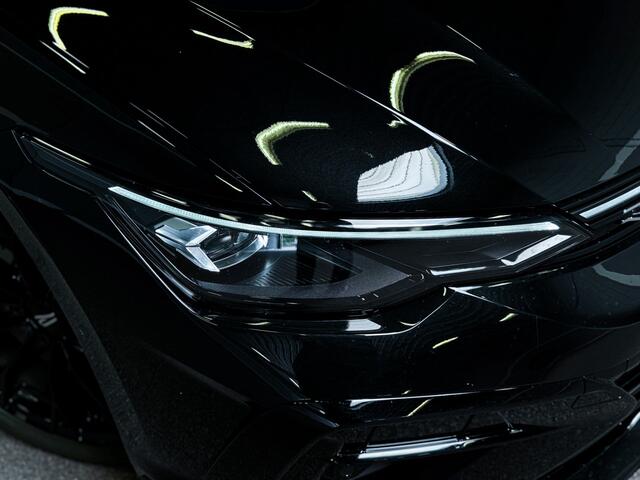 Volkswagen GOLF R 8.5 2.0 TSI 4Motion R Facelift|Akrapovic|HUD|Leder|Pano