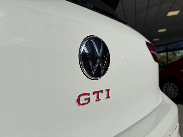 Volkswagen GOLF 2.0 TSI GTI CLUBSPORT PANO HUD LEDER BJ 2021 !!!