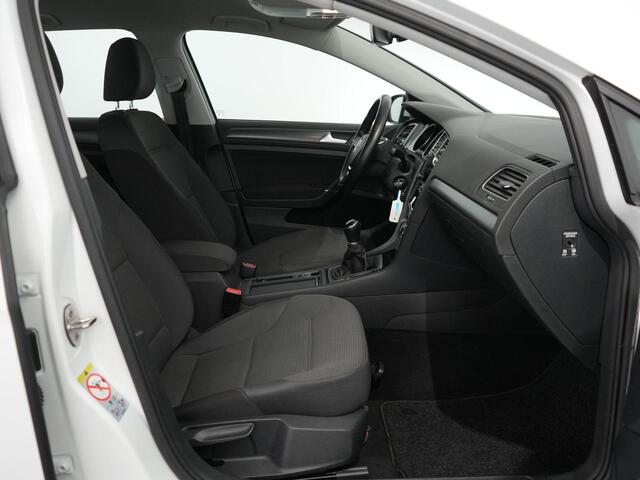 Volkswagen GOLF 1.0 TSI Comfortline | Carplay | ACC | PDC |