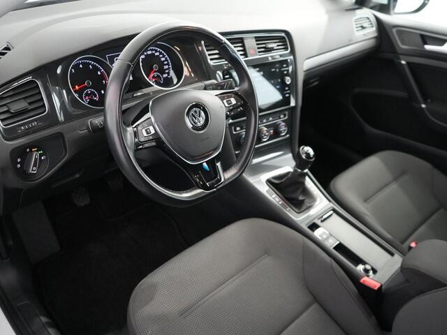 Volkswagen GOLF 1.0 TSI Comfortline | Carplay | ACC | PDC |