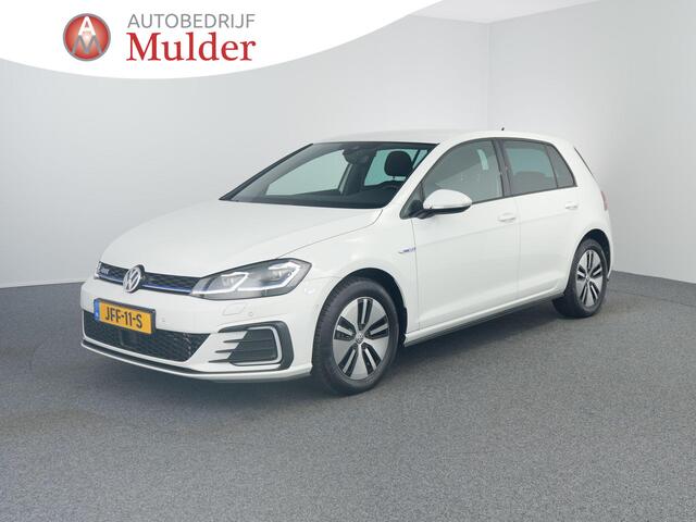 Volkswagen GOLF 1.4 eHybrid GTE | Dealer onderhouden | Standkachel | ACC | LED |