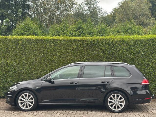 Volkswagen GOLF 1.5 TSI Highline Panoramadak Virtual Afneembare Trekhaak ACC