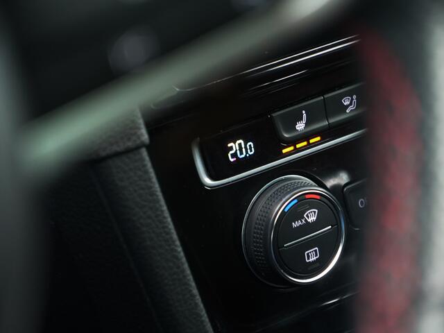 Volkswagen GOLF 2.0 TSI GTI TCR | panorama | keyless go&entry | zeer nette staat.