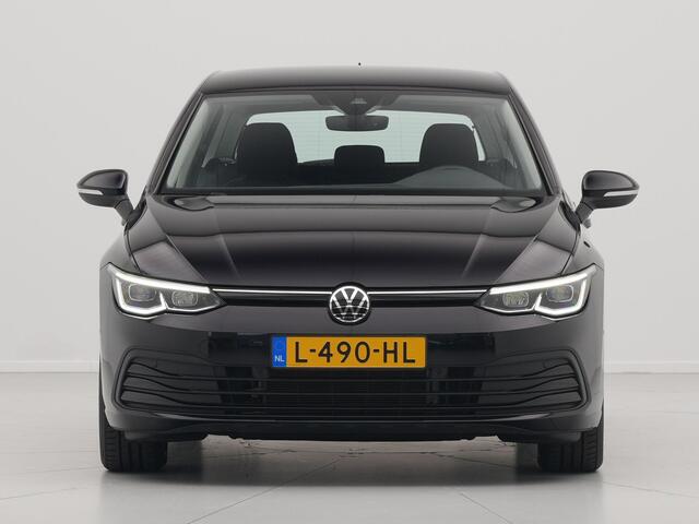 Volkswagen GOLF 1.5 TSI 130pk Life Business Navigatie Trekhaak Stoelmemory Camera Stoel/stuurverwarming Carplay 217