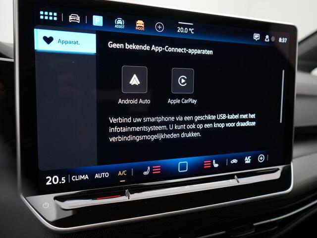 Volkswagen GOLF 1.5 eTSI 150 pk DSG R-Line Edition | Panoramadak | IQ Light | Head-up display | Adaptive Cruise | Stoelverwarming | 18 inch