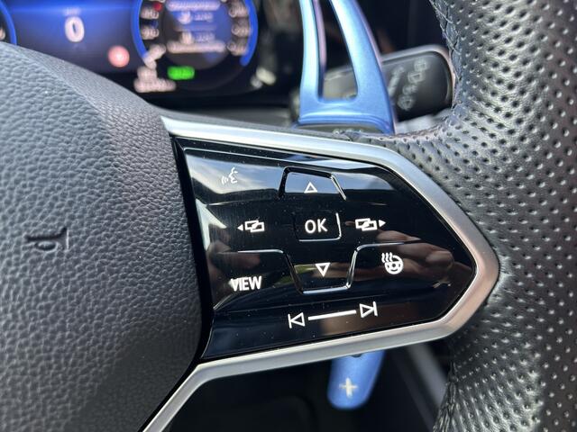 Volkswagen GOLF 1.4 eHybrid GTE // FULL LED // NAVI + CARPLAY // STOEL + STUURWIELVERWARMING // ADAPTIV. CRUISE