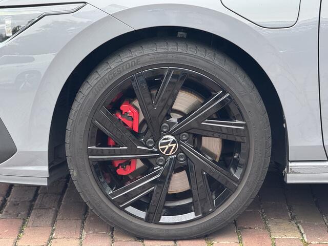 Volkswagen GOLF 1.4 eHybrid GTE | Pano | Mistlampen | IQ Light