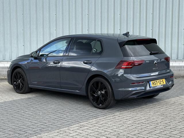 Volkswagen GOLF 8.5 1.5 e-TSI Life Edition Automaat /Apple Carplay Android Auto / Achteruitrijcamera / Comfort-pakket / Multimedia-pakket / Stuur- Stoelverwarming / Adaptief CC / Keyless Entry/Start / Lichtmetalen wielen /