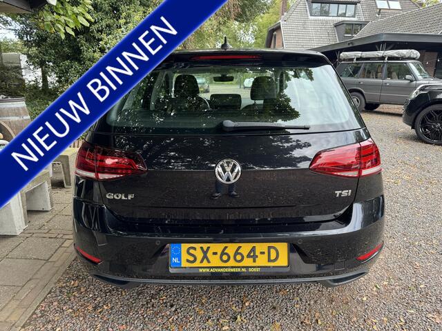 Volkswagen GOLF 1.0 TSI Trendline CARPLAY|PDC