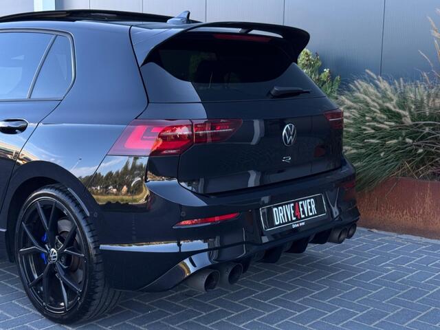 Volkswagen GOLF 2.0 TSI R 4MOTION 320pk FULL PANO AKRA DRIFT HUD CAMERA ACC ECC