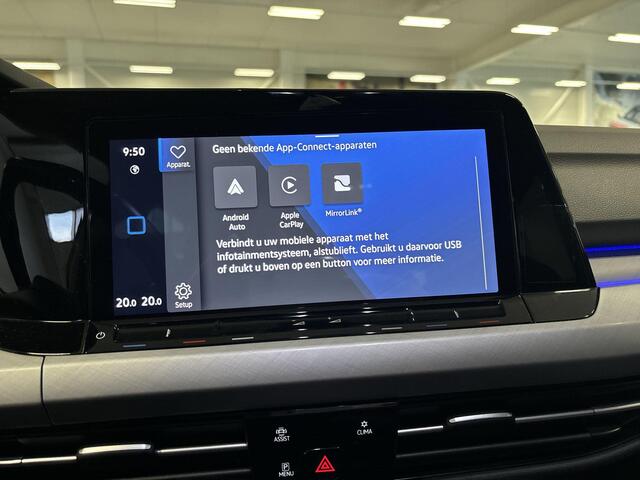 Volkswagen GOLF Variant 1.0 eTSI 110pk DSG Life · Apple/Android Car Play · Camera · Elek. Trekhaak · Navigatie · P-Sensoren · Sfeerverlichting · 16'' Inch · Garantie t/m 12-06-2027 of 100.000km