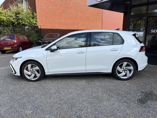 Volkswagen GOLF 1.4 eHybrid GTE // VIRTUAL COCKPIT // NAVI+CARPLAY // PDC V+A // FULL LED // CLIMA //
