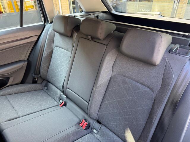 Volkswagen GOLF Variant 1.5 TSI Life Business Climate Control Navi Carplay