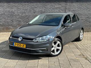 volkswagen-golf-1.0-tsi,-apple-carp