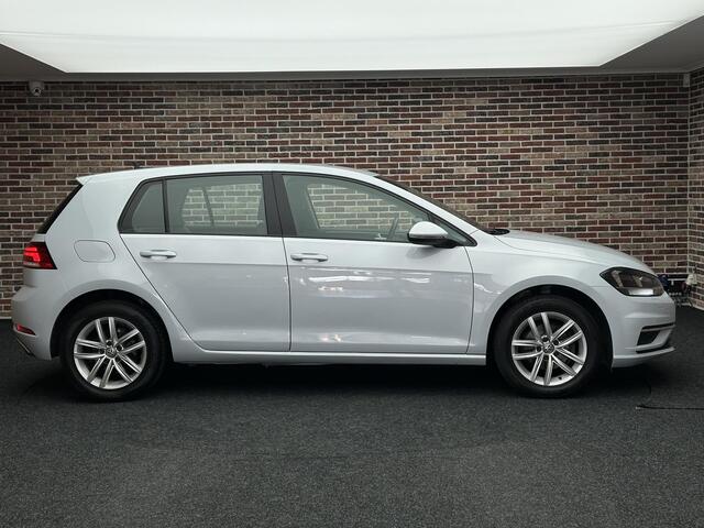 Volkswagen GOLF 1.0 TSI Highline DSG Camera Stoelvrwm Led