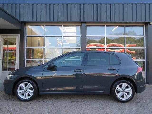 Volkswagen GOLF VIII 1.5 eTSI 150pk DSG-aut. / BOVAG garantie