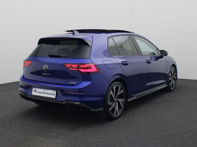 Volkswagen GOLF 1.5eTSI/150PK R Line Blackstyle DSG · Panoramadak · Camera + Parkeersensoren · Stoel- & stuurverwarming · Garantie tot januari 2026