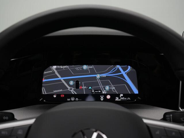 Volkswagen GOLF 1.5 TSI 150 pk R-Line Edition | Panoramadak | Harman/Kardon | Head-up display | Stuur-/stoelverwarming | Achteruitrijcamera