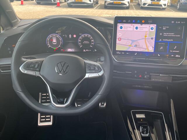 Volkswagen GOLF Variant 1.5 eTSI R-Line Edition