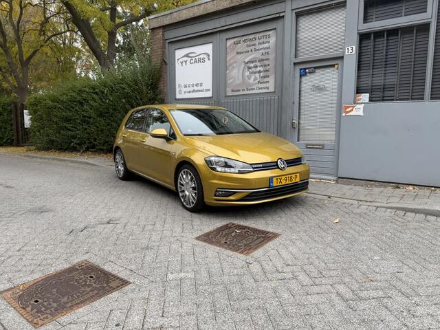Volkswagen GOLF 1.5 TSI CL Bns