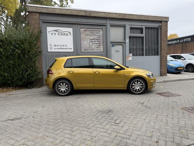 Volkswagen GOLF 1.5 TSI CL Bns
