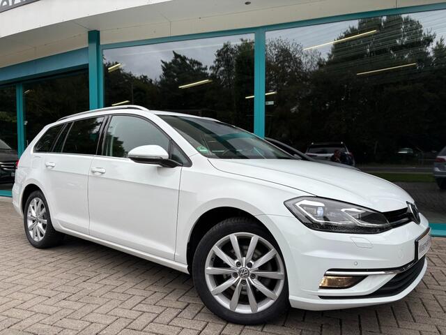 Volkswagen GOLF 1.5 TSI R-Line Highline DSG LED, Navi, Massage, PDC, 17Inch