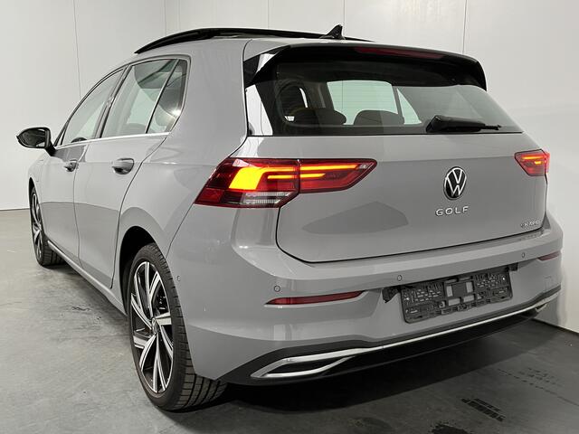 Volkswagen GOLF 1.4 eHybrid Style / AUTOMAAT/ PANO/ ELEKTR. STOEL/ ADAPT. CRUISE/ MATRIX/ 18" LMV/ APP-CONNECT/ NAVI/ PARK. SENSOREN/ CLIMA/ STOEL VERWARM./ RIJ-MODI