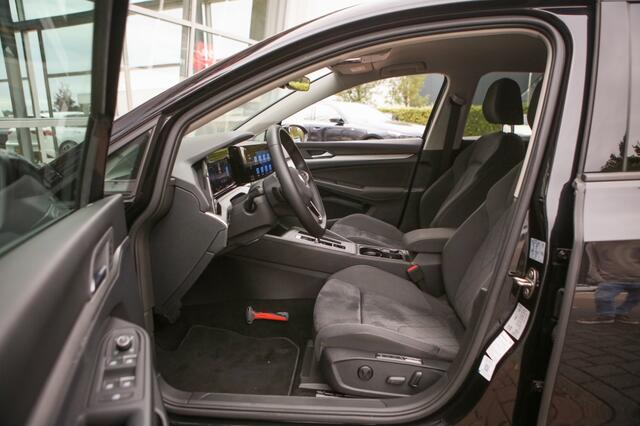 Volkswagen GOLF 1.0 eTSI Life Bns | Navi | Sfeerverlichting | Automaat |