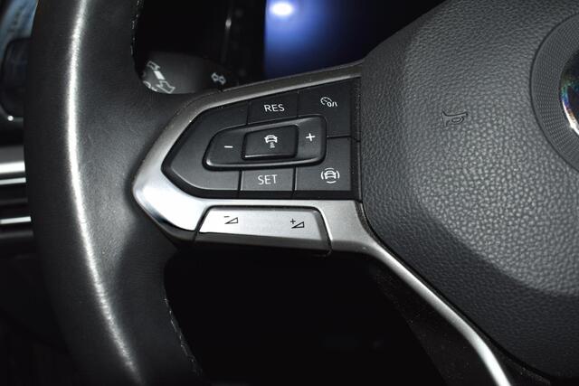 Volkswagen GOLF 1.5 eTSI 38000KM 1jaar garantie Vol vele opties Hybrid