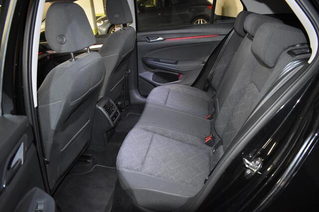 Volkswagen GOLF 1.5 eTSI 38000KM 1jaar garantie Vol vele opties Hybrid