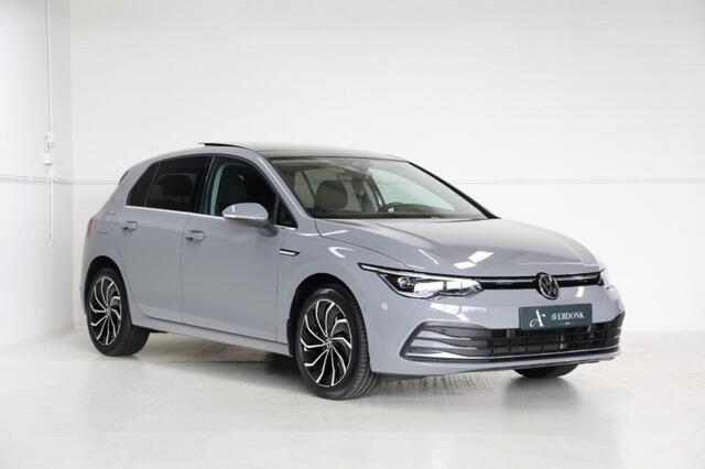 Volkswagen GOLF 1.5 TSI Style NAP|Pano|Camera|Keyless|Sfeerv|Led
