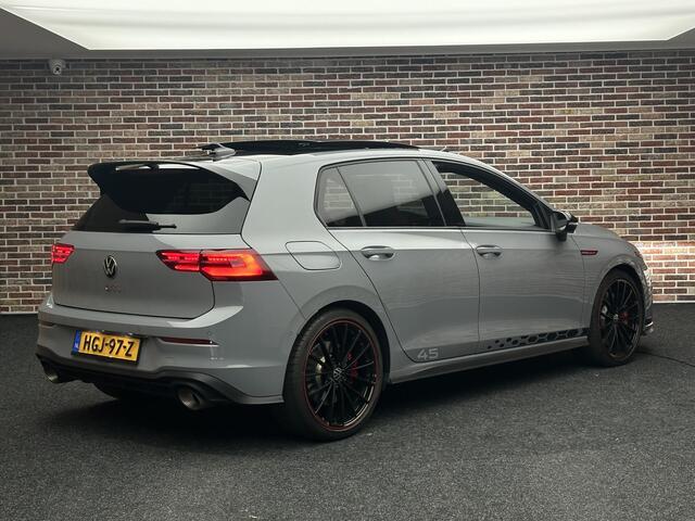 Volkswagen GOLF 2.0 TSI GTI 45 Jahre Akrapovic Panorama Camera IQ