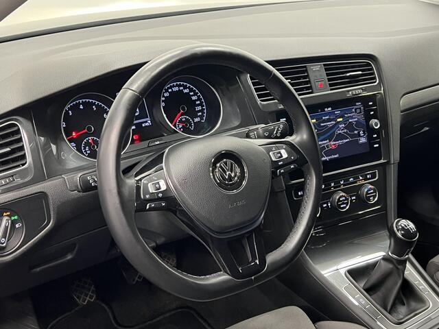 Volkswagen GOLF 1.0 TSI Comfortline Business | NAVIGATIE | STOELVERWARMING | ACC | PARKEERSENSOREN |