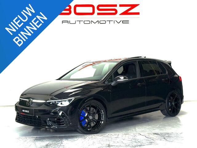 Volkswagen GOLF 8R 2.0 TSI R 4Motion Performance AKRA PANO
