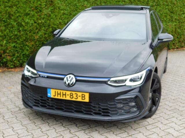Volkswagen GOLF 1.4 eHybrid GTE, Pano, Acc, Led, Camera, Trekhaak, Keyless