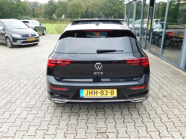 Volkswagen GOLF 1.4 eHybrid GTE, Pano, Acc, Led, Camera, Trekhaak, Keyless