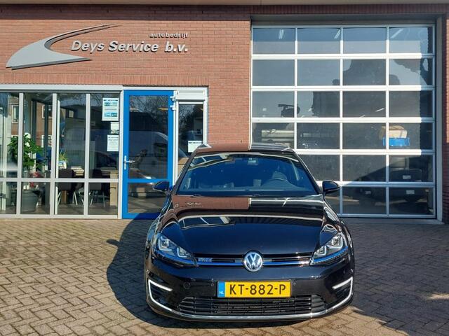 Volkswagen GOLF 1.4 TSI GTE Connected Series