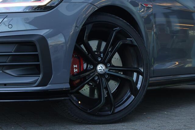 Volkswagen GOLF 2.0 TSI GTI TCR / Pure Grey