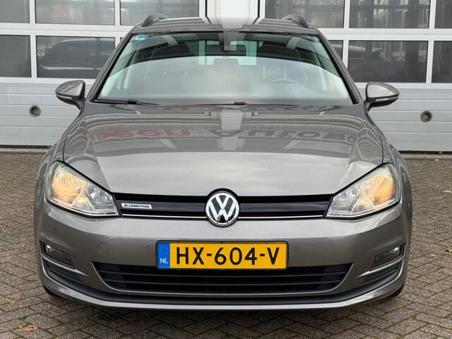 Volkswagen GOLF 1.0 TSI 116PK Comfortline Navi Pdc Trekhaak Keurige auto!