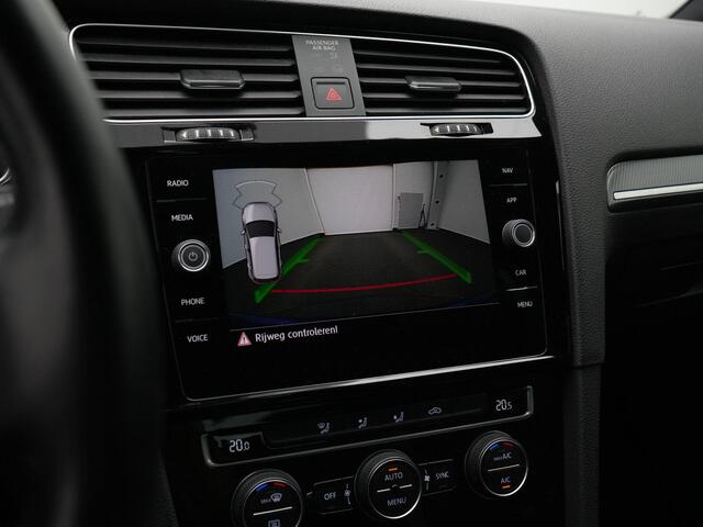 Volkswagen GOLF 1.5 TSI 150 pk Highline Business R / R-Line | Achteruitrijcamera | Virtual Cockpit | Navigatie | Adaptive Cruise