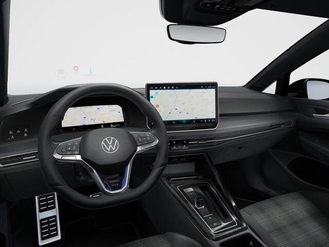 Volkswagen GOLF 1.5 eHybrid GTE 272PK PHEV |Panorama dak | Black Style | 18" Lm velgen | Multimedia pakket plus |