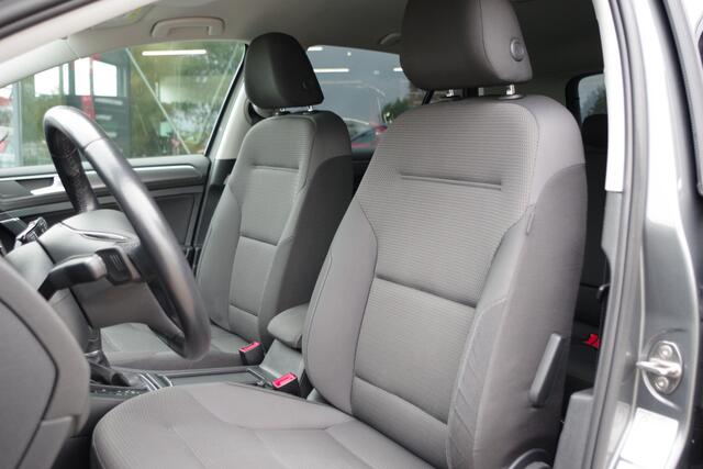 Volkswagen GOLF 1.5 TSI 130 PK DSG-Automaat Comfortline BNS, Stoelverwarming, Carplay, Climate Control